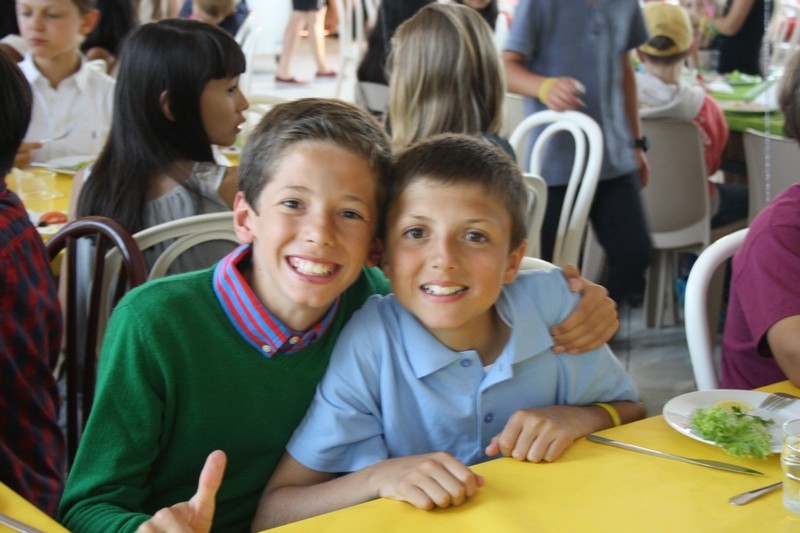 Village Camps International Summer Camp Leysin, Switzerland 2026-08-15 https://www.villagecamps.com/journals_admin/images/687-21-prommm (32).jpg